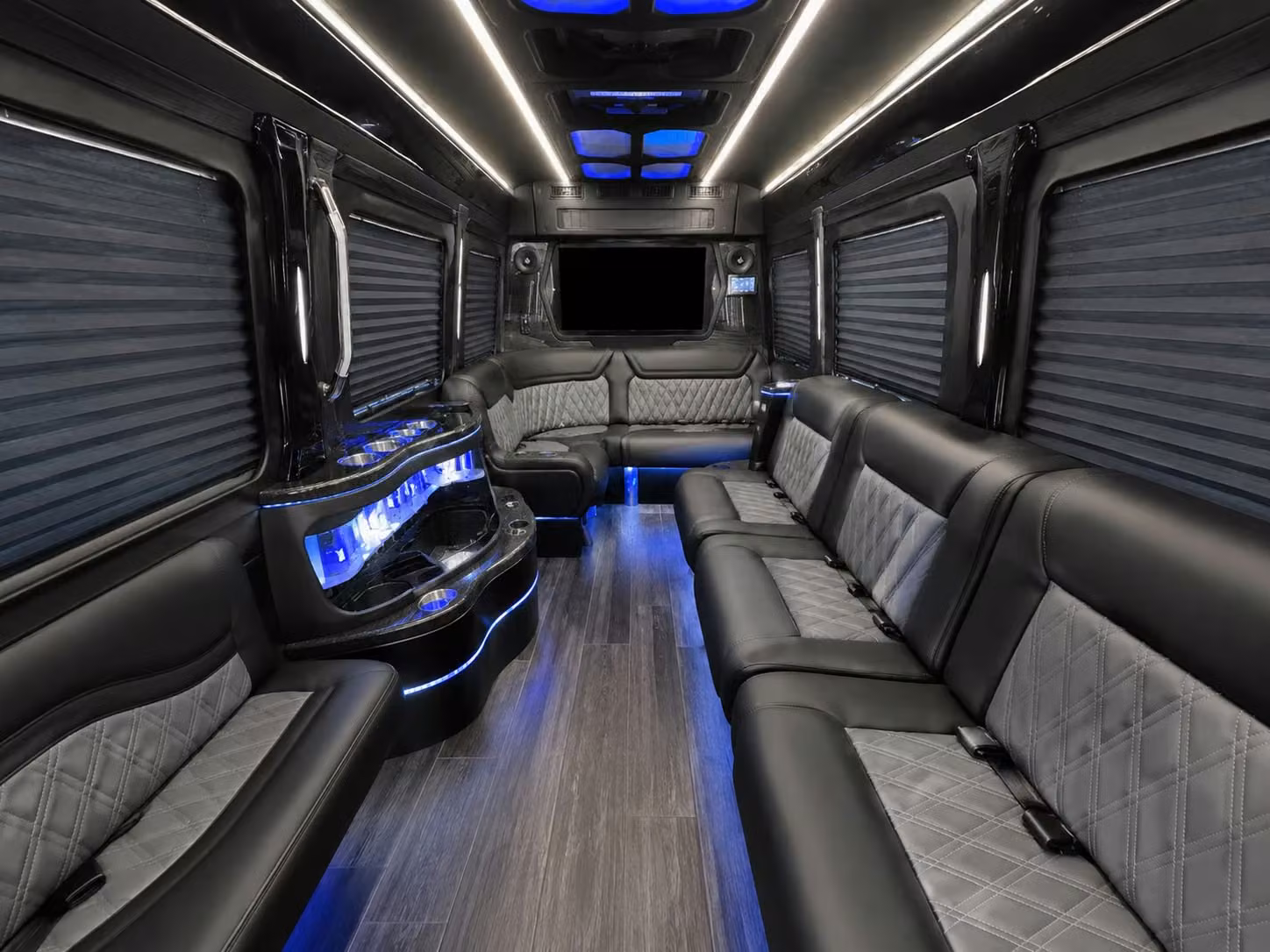 sports teams and fan groups love long distance bus rentals from walnut creek